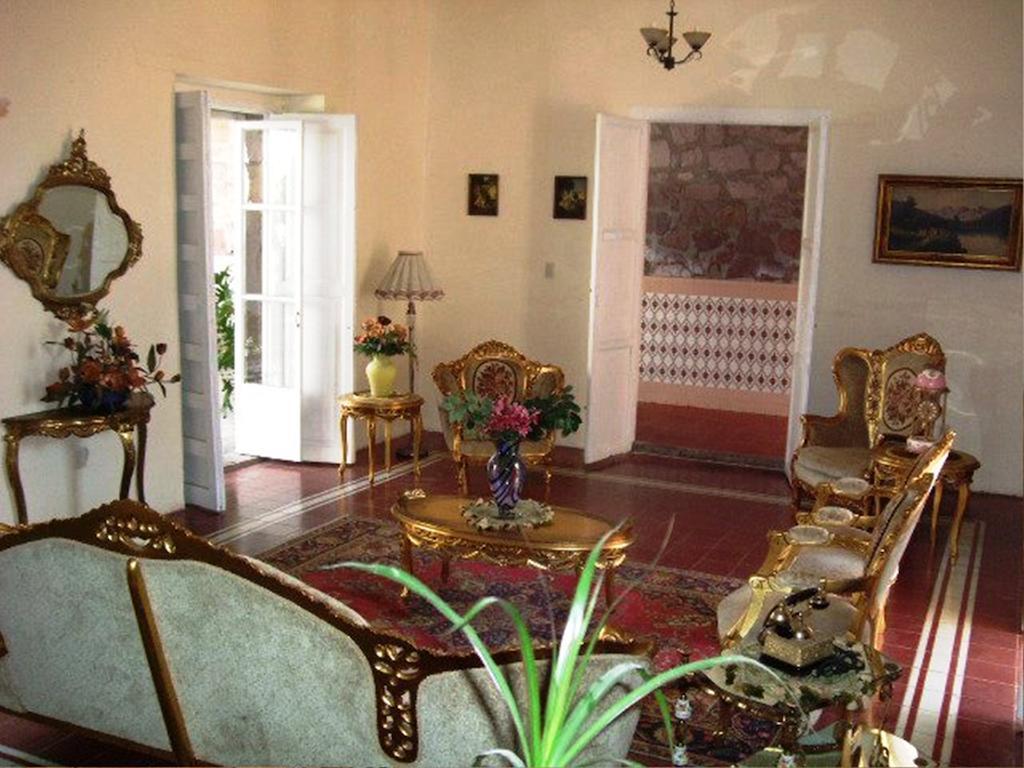 Casa Limonchelo Hotel B&B Морелія Екстер'єр фото